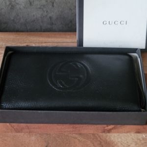 Gucci Soho Black Leather Case Long Wallet Passport Pouch